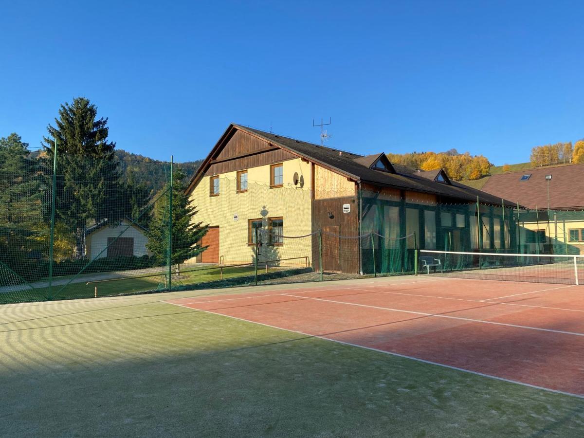 Relax Centrum Gol Loučná nad Desnou Eksteriør bilde